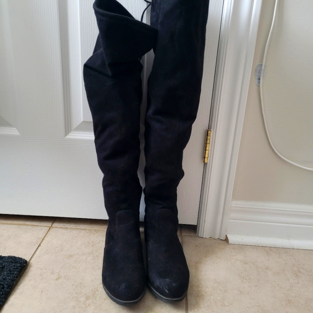 Guess Simplee Over the Knee Boots